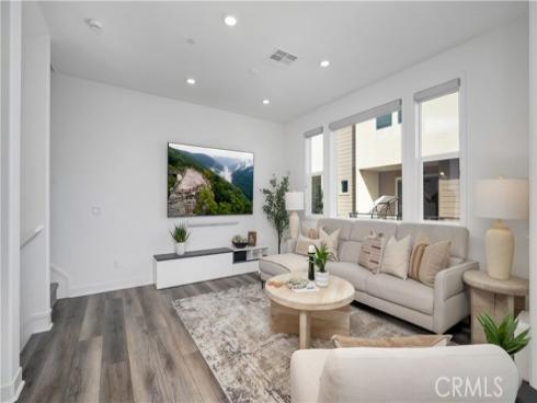 1669 W Lincoln 102 Avenue, Anaheim, CA