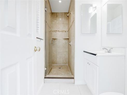 2123 W Orange Avenue, Anaheim, CA