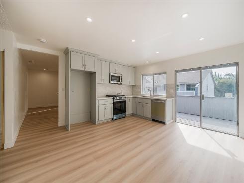 1250 S Brookhurst  2033  Street, Anaheim, CA