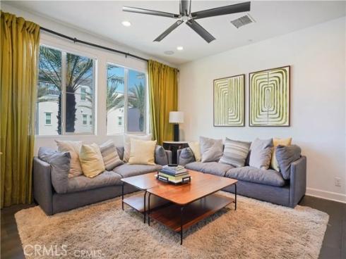 820 E Santa Ana   Street, Anaheim, CA