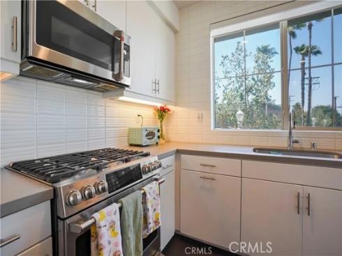 820 E Santa Ana   Street, Anaheim, CA