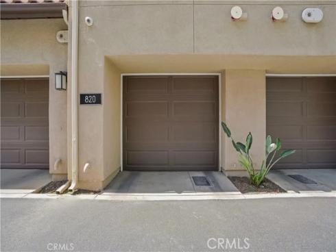 820 E Santa Ana   Street, Anaheim, CA