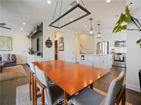 820 E Santa Ana   Street, Anaheim, CA