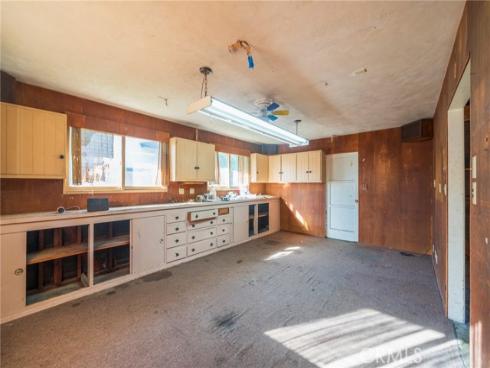 1241 S Walnut  , Anaheim, CA