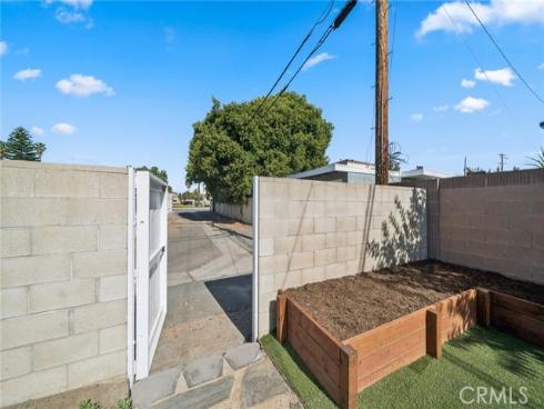 1409 W Dogwood  , Anaheim, CA