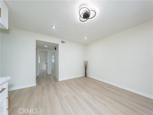 1250 S Brookhurst 1109 , Anaheim, CA