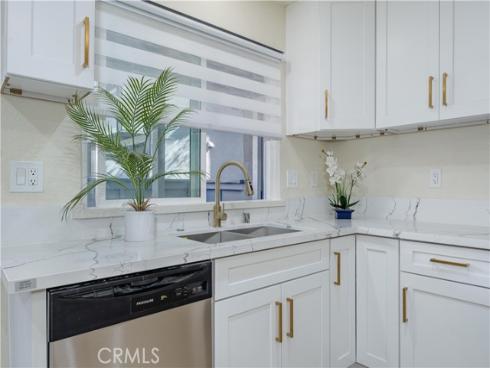 1250 S Brookhurst 1109 , Anaheim, CA