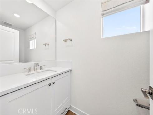 1649 W Lincoln  101 , Anaheim, CA