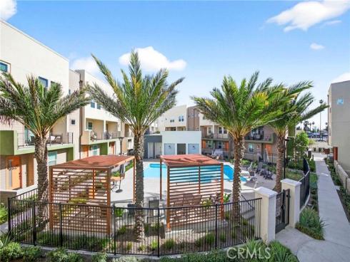 1649 W Lincoln  101 , Anaheim, CA