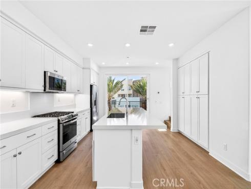 1649 W Lincoln  101 , Anaheim, CA