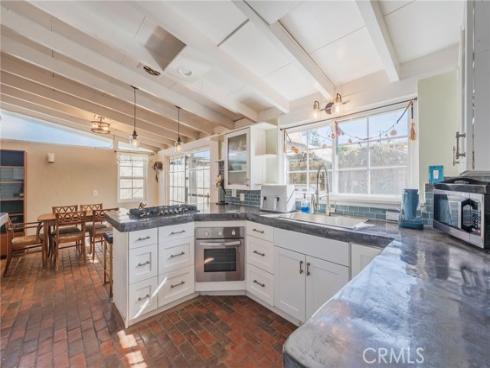 2134 W Romneya  , Anaheim, CA