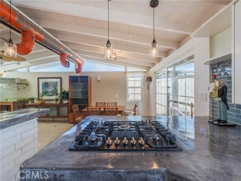 2134 W Romneya  , Anaheim, CA