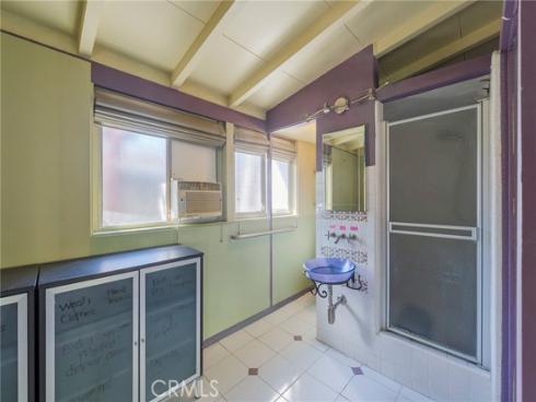 2134 W Romneya  , Anaheim, CA