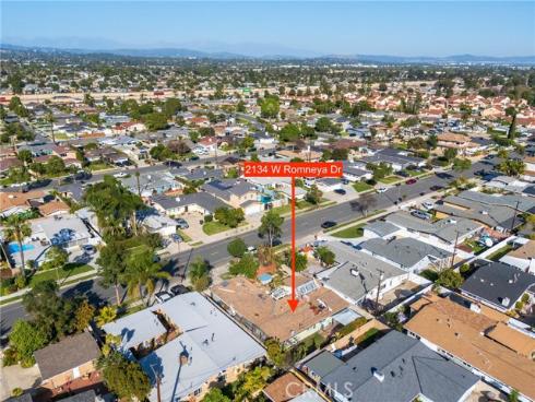 2134 W Romneya  , Anaheim, CA