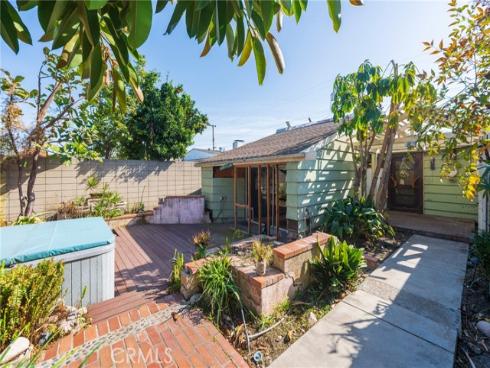 2134 W Romneya  , Anaheim, CA