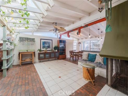 2134 W Romneya  , Anaheim, CA