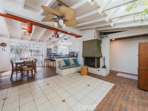 2134 W Romneya  , Anaheim, CA