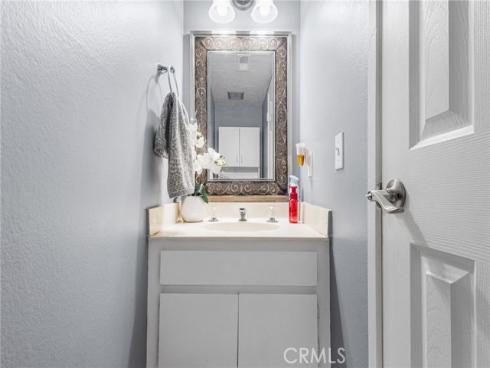 1381 S Walnut  2105 , Anaheim, CA