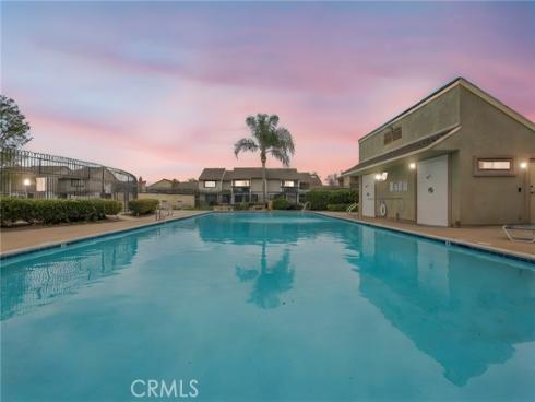 1381 S Walnut  2105 , Anaheim, CA