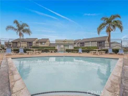 1381 S Walnut  2105 , Anaheim, CA