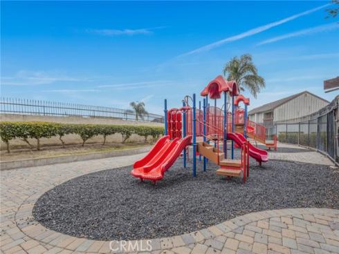 1381 S Walnut  2105 , Anaheim, CA