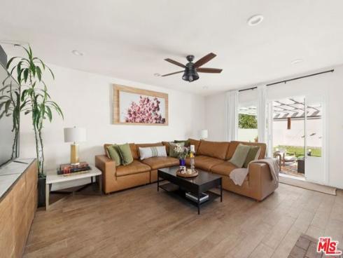 2161 W Harle   Avenue, Anaheim, CA