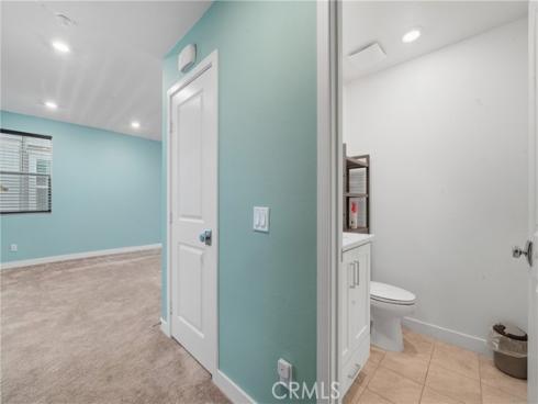 1040 N Anaheim  1 , Anaheim, CA