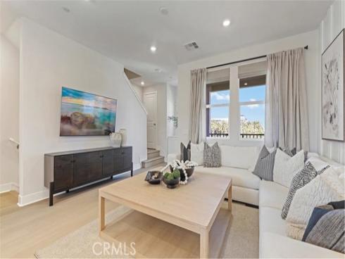 1750 E Park  19  Street, Anaheim, CA