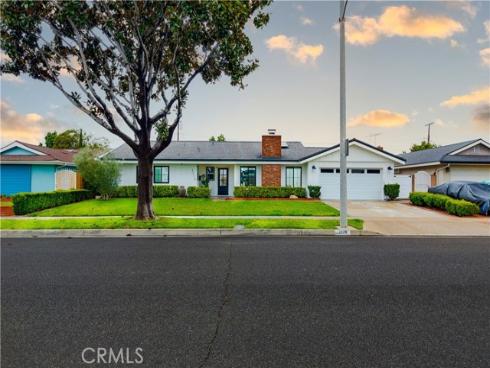 2779 E Lizbeth  , Anaheim, CA