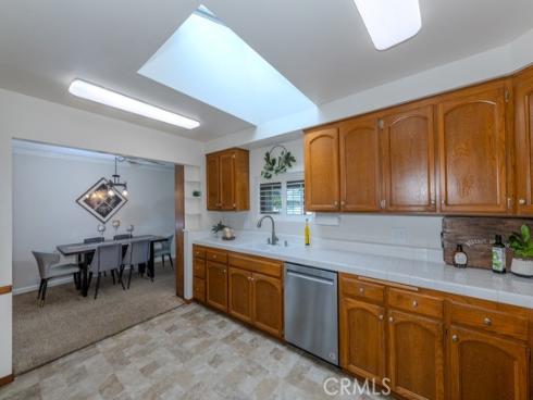 2834 W Keys Lane, Anaheim, CA