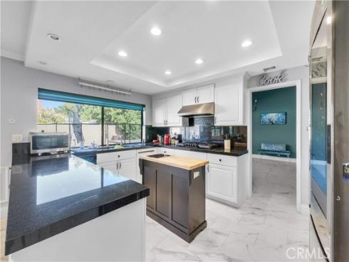 1417 W James  , Anaheim, CA