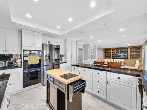 1417 W James  , Anaheim, CA