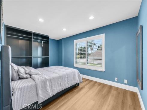 1417 W James  , Anaheim, CA