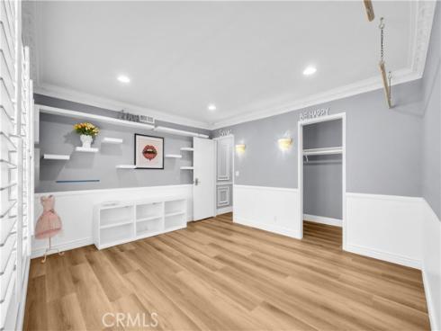 1417 W James  , Anaheim, CA