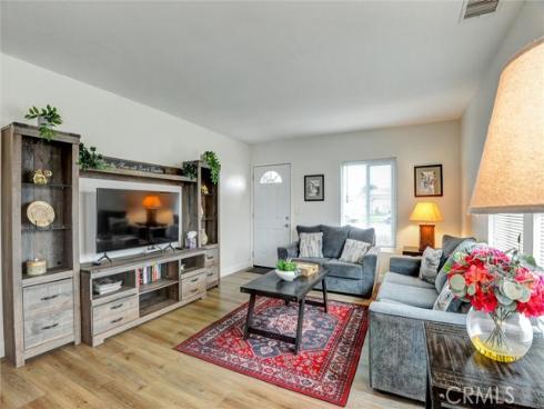 1001 N Hanover Pl  , Anaheim, CA