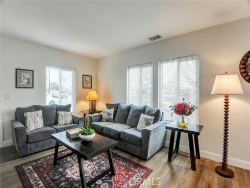 1001 N Hanover Pl  , Anaheim, CA