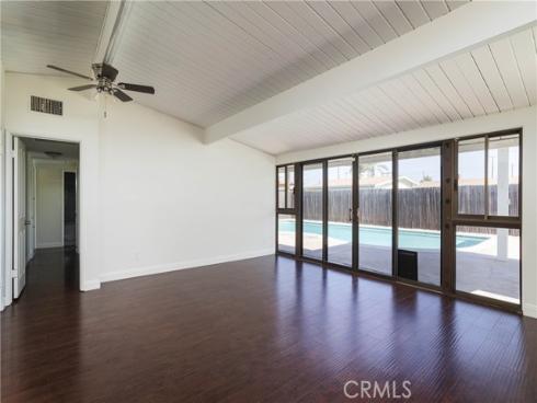 724 N Vine  , Anaheim, CA