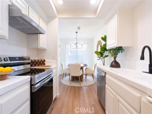 1024 W Lamark   Lane, Anaheim, CA