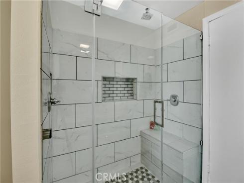 2550 W Rowland   Avenue, Anaheim, CA