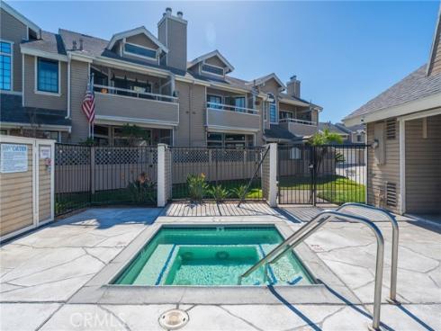 1875 W Falmouth 58 , Anaheim, CA