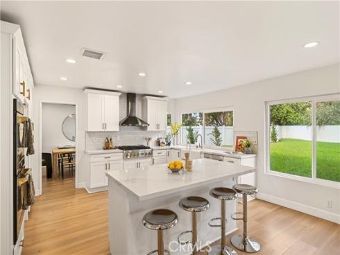 1070 S Road Runner  , Anaheim, CA