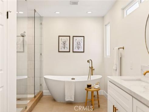 1070 S Road Runner  , Anaheim, CA