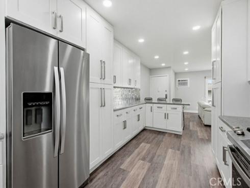 1860 W Glenoaks  L , Anaheim, CA