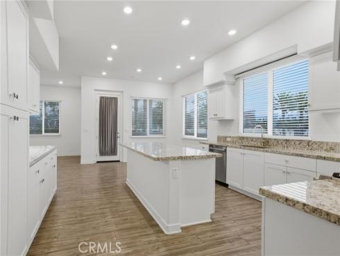 1851 S Union  6 , Anaheim, CA