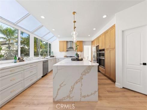 910 S Barton   Court, Anaheim, CA