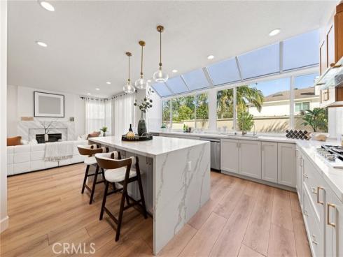 910 S Barton   Court, Anaheim, CA