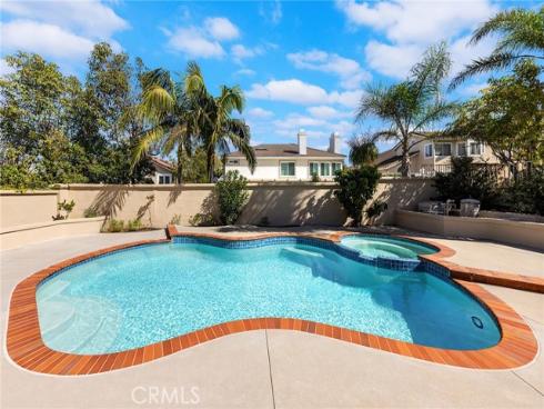 910 S Barton   Court, Anaheim, CA