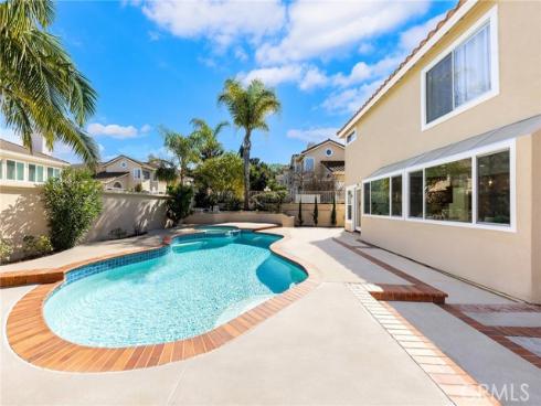 910 S Barton   Court, Anaheim, CA