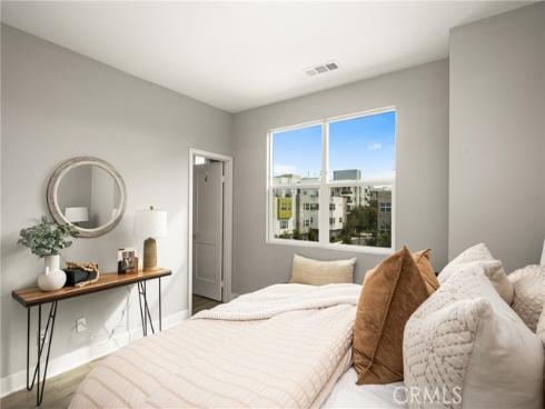 955 E Mason  80 , Anaheim, CA