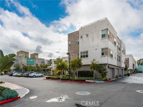955 E Mason  80 , Anaheim, CA